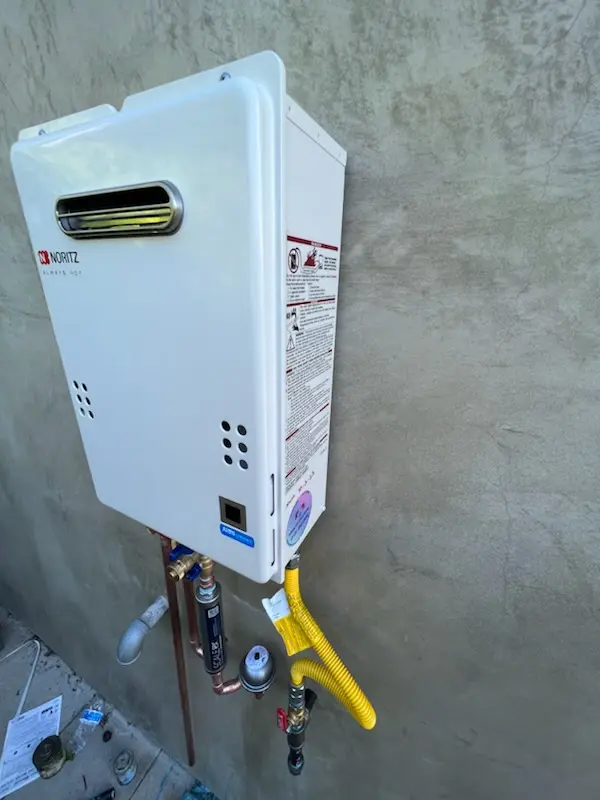 Tankless water heater installation for McIntosh Corner homes